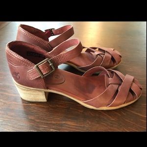 Timberland Earthkeepers: Mary Janes Sandals